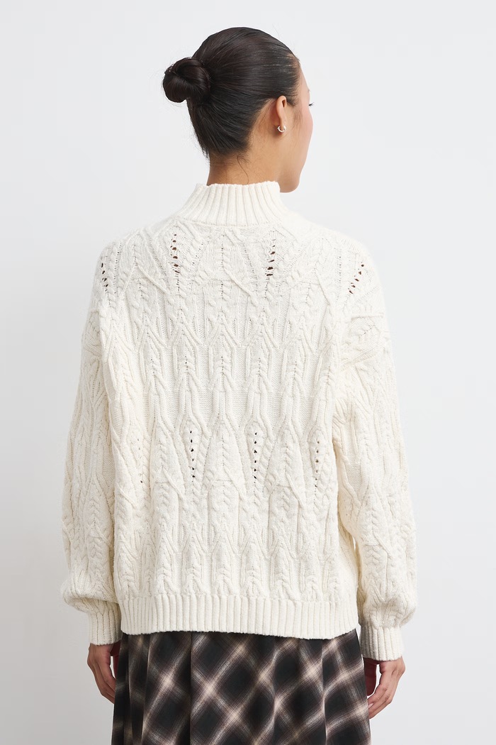 Sweter damski Medicine RW26-SWD712 beżowy