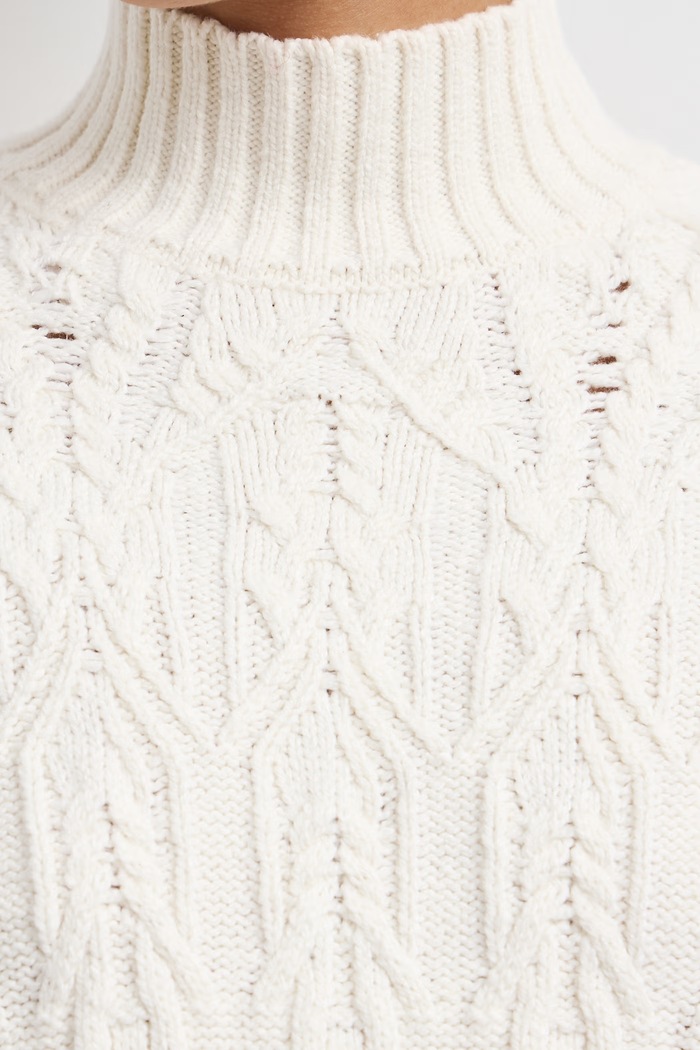 Sweter damski Medicine beżowy RW26-SWD712