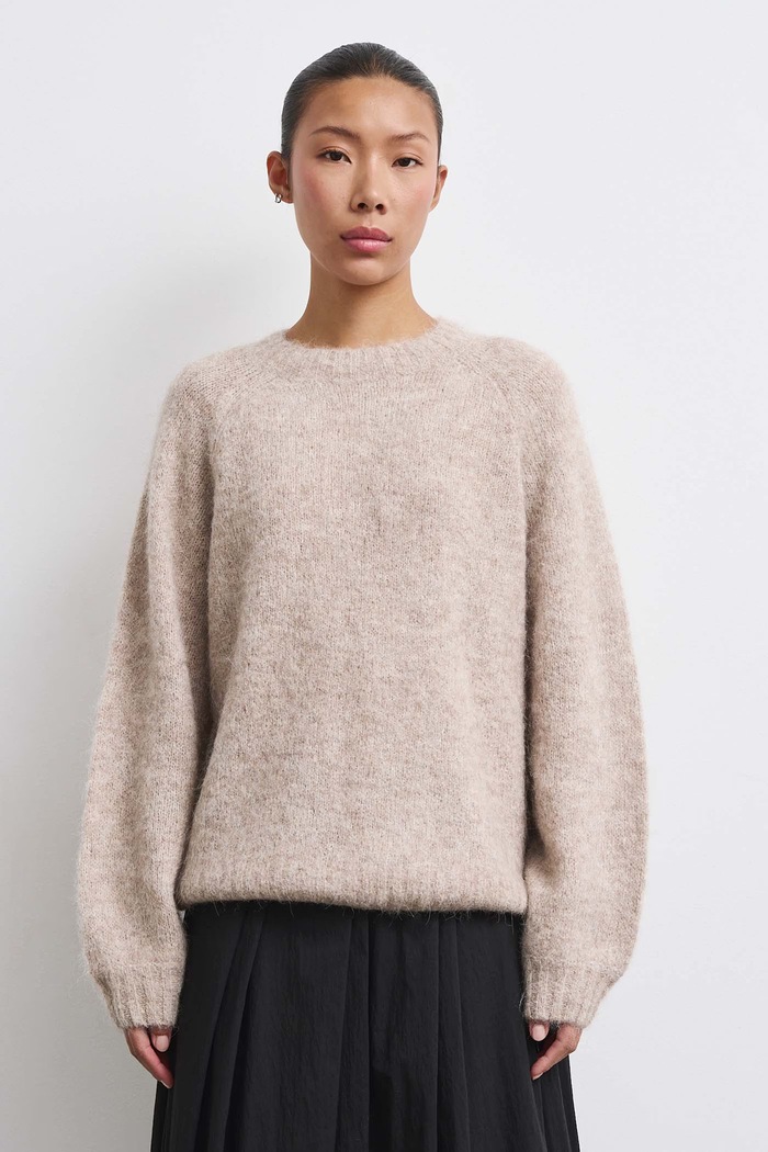 Medicine Sweter damski z wełną RW26-SWD714 beżowy RW26