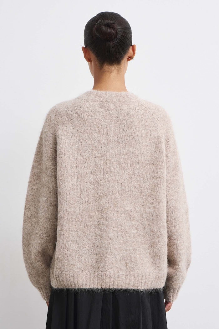 Sweter damski z wełną Medicine RW26-SWD714 beżowy