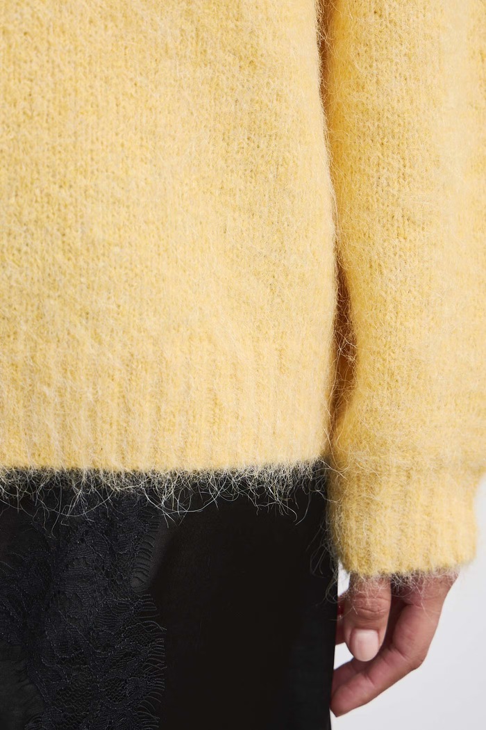 Sweter damski z wełną Medicine żółty RW26-SWD714