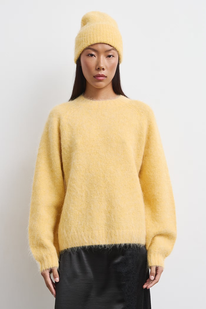Medicine Sweter damski z wełną RW26-SWD714