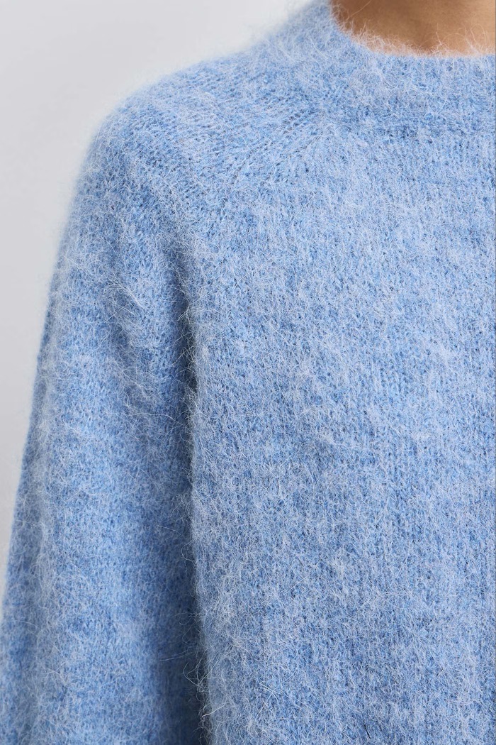 Sweter damski z wełną Medicine RW26-SWD714 niebieski