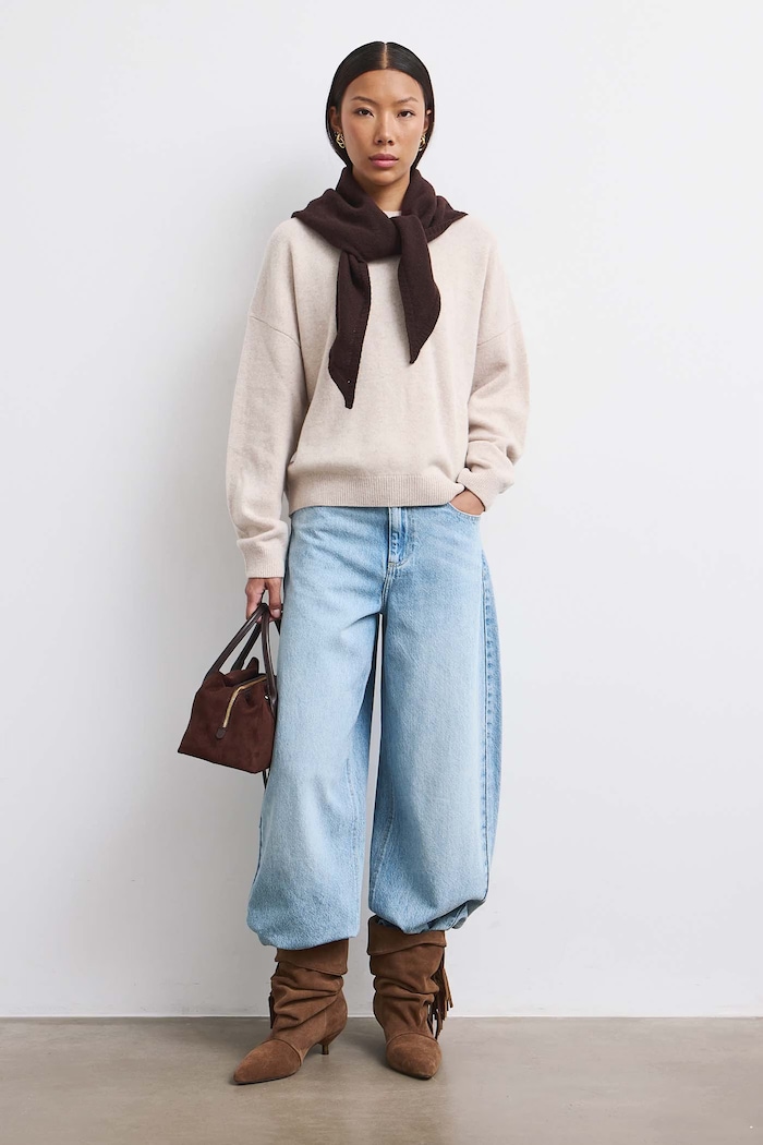 Medicine Sweter damski z wełny merino beżowy RW26-SWD821