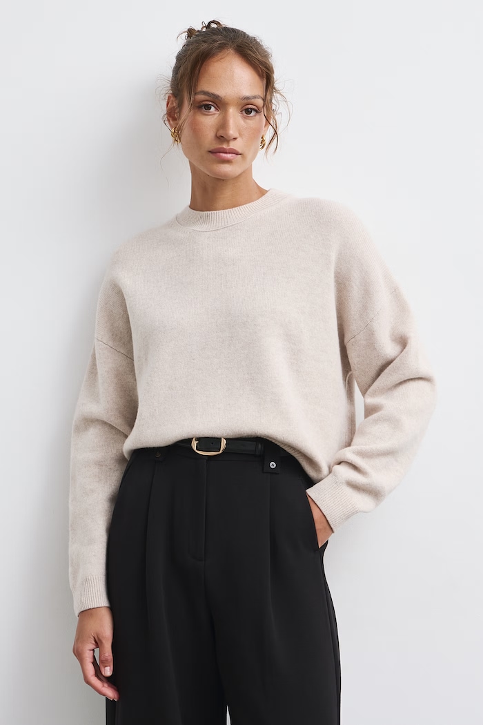 Medicine Sweter damski z wełny merino RW26-SWD821 beżowy RW26