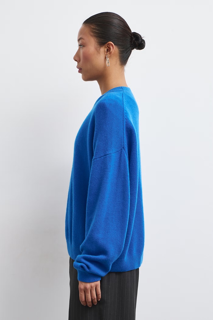 Medicine Sweter damski z wełny merino RW26-SWD821 niebieski RW26