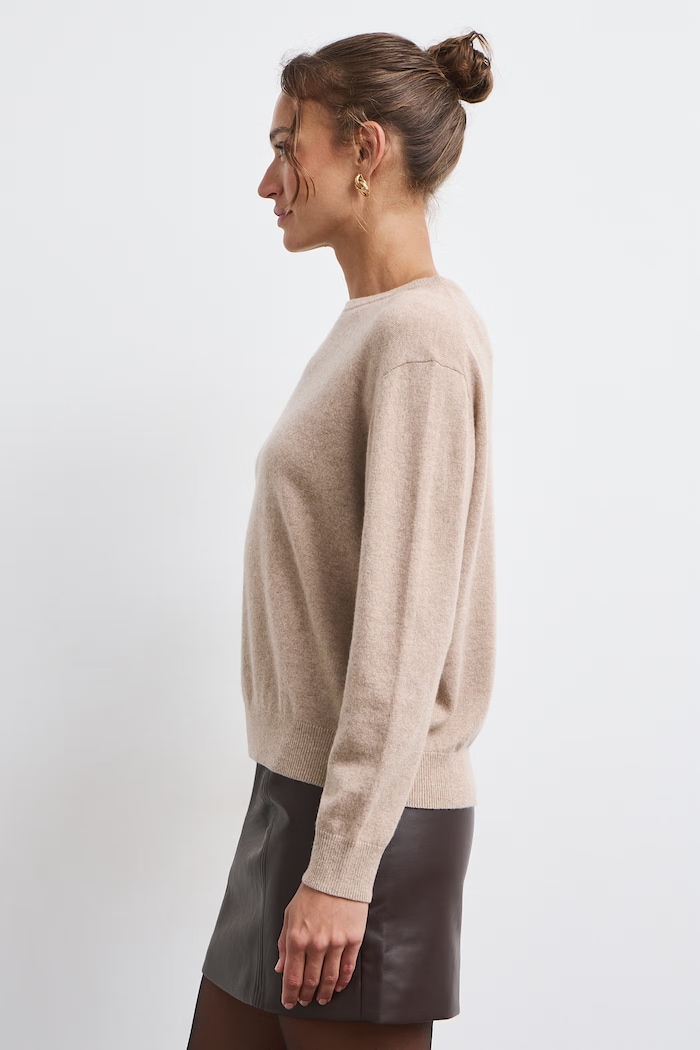 Medicine Sweter damski kaszmirowy RW26-SWD830 beżowy RW26
