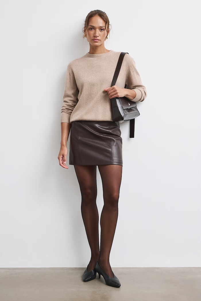 Sweter damski kaszmirowy Medicine beżowy RW26-SWD830