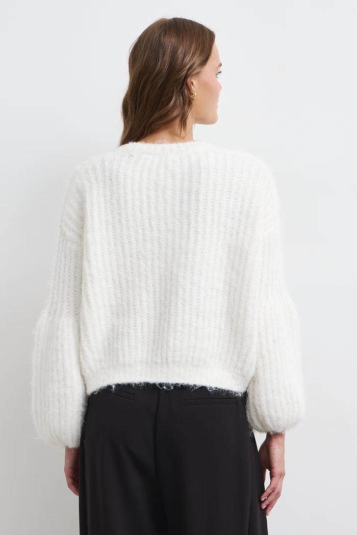 Sweter damski z dodatkiem wełny Medicine RW26-SWD901 beżowy