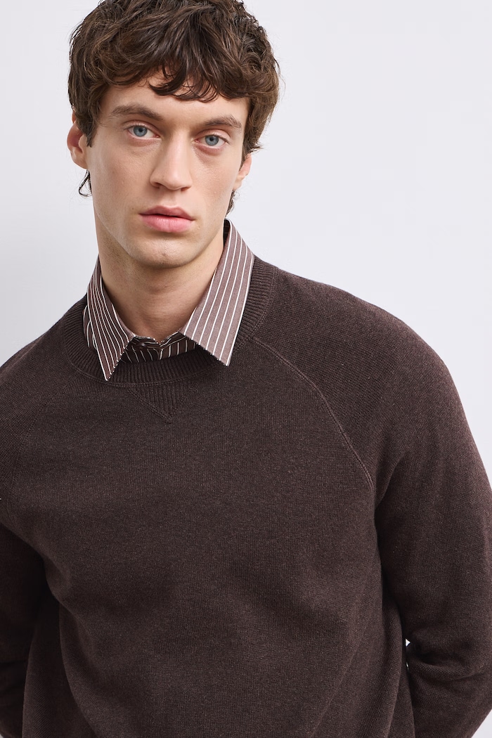 Sweter męski z dodatkiem wełny Medicine brązowy RW26-SWM061