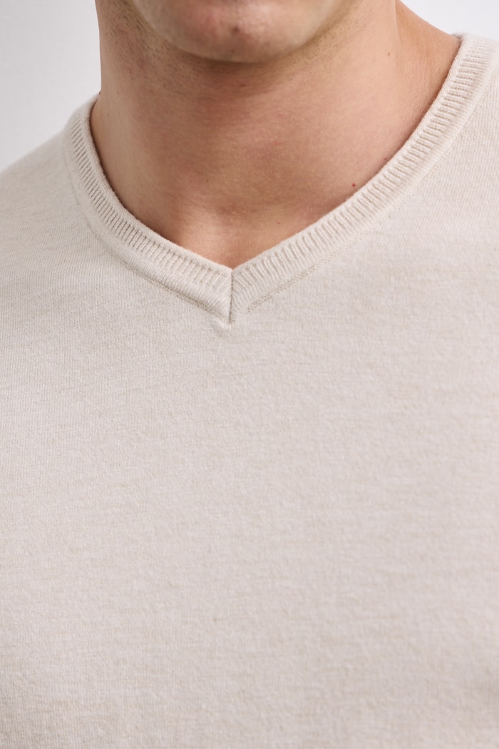 Medicine Sweter męski z dodatkiem wełny RW26-SWM062
