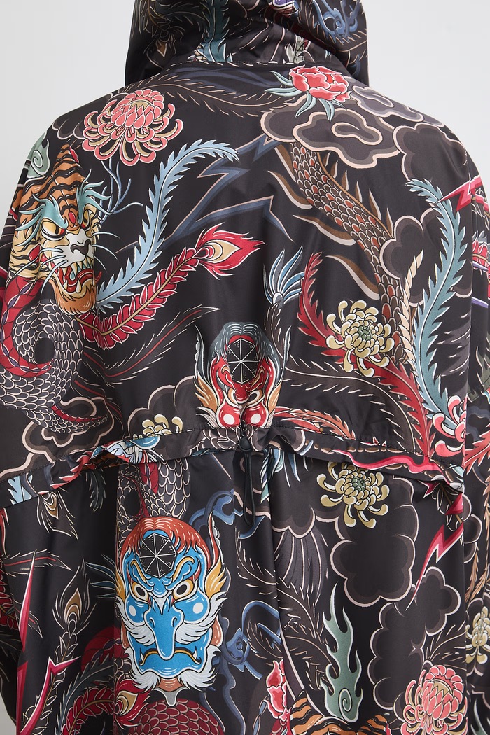 Płaszcz przeciwdeszczowy z kolekcji Mythical Creatures RW26-SYD250