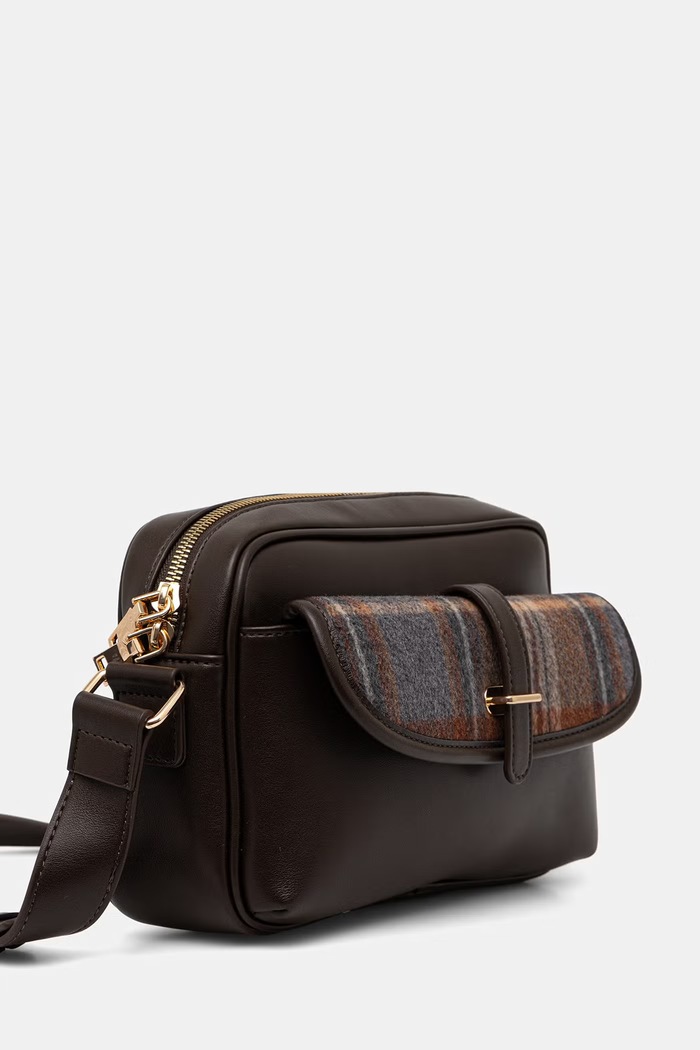 Akcesoria Torebka crossbody damska z imitacji skóry z brelokiem RW26-TOD403 brązowy