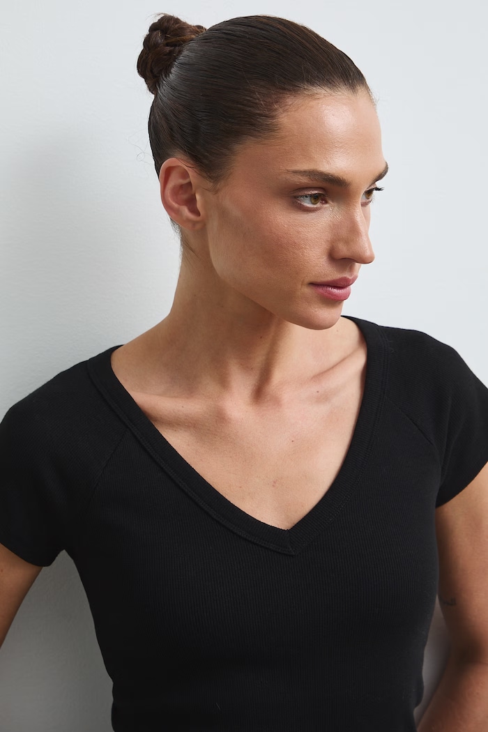 T-shirt damski bawełniany z elastanem gładki czarny RW26-TSD030