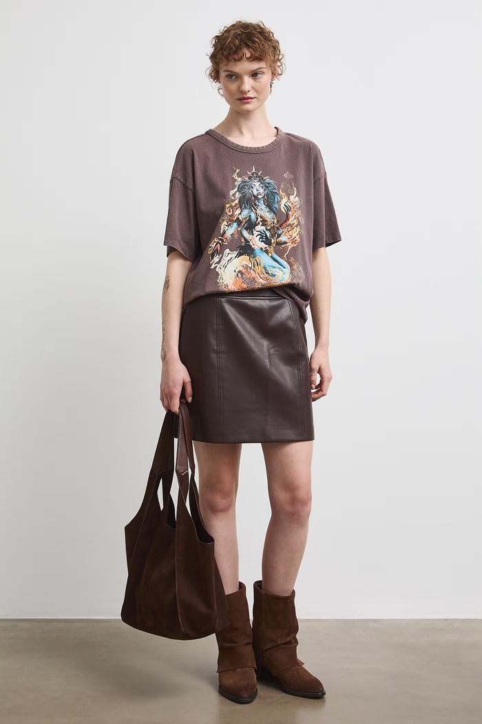 Ρούχα Medicine t-shirt γυναικείο βαμβακερό RW26-TSD257 καφέ