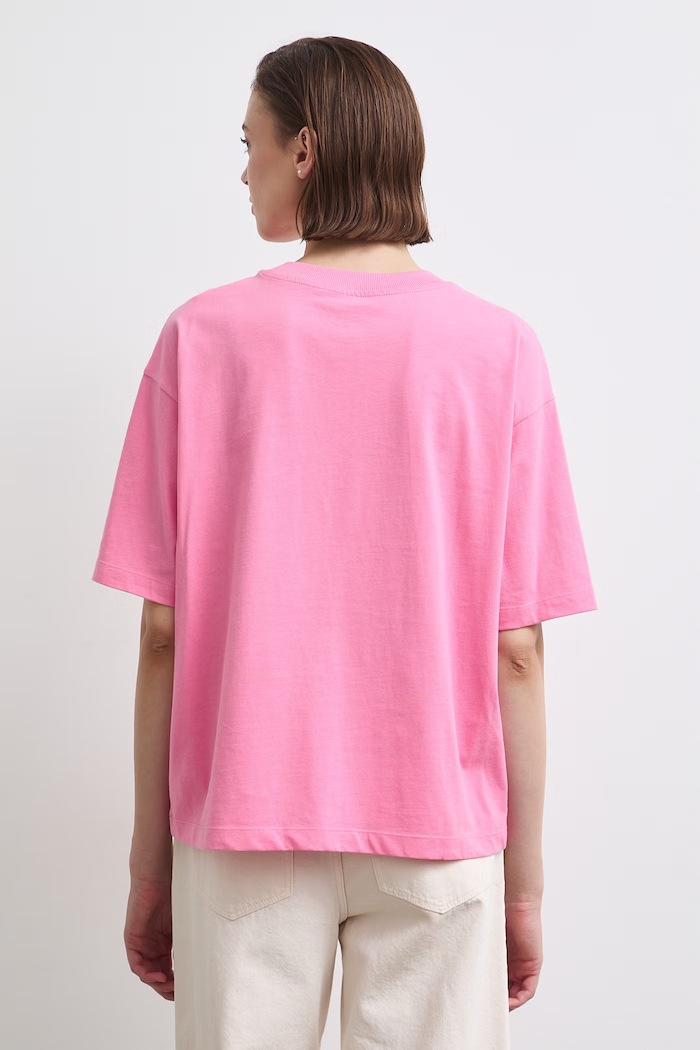 T-shirt damski bawełniany z kolekcji Adela Madej x Medicine RW26-TSD408 różowy