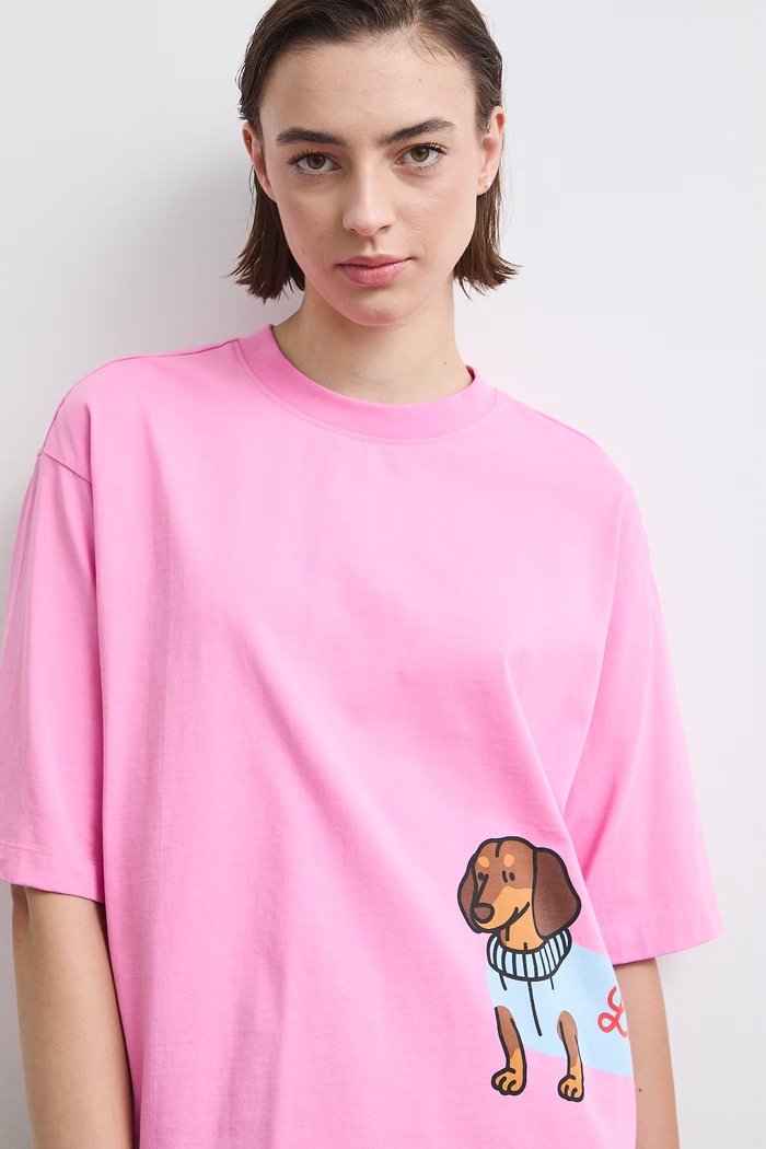 T-shirt damski bawełniany z kolekcji Adela Madej x Medicine różowy RW26-TSD411