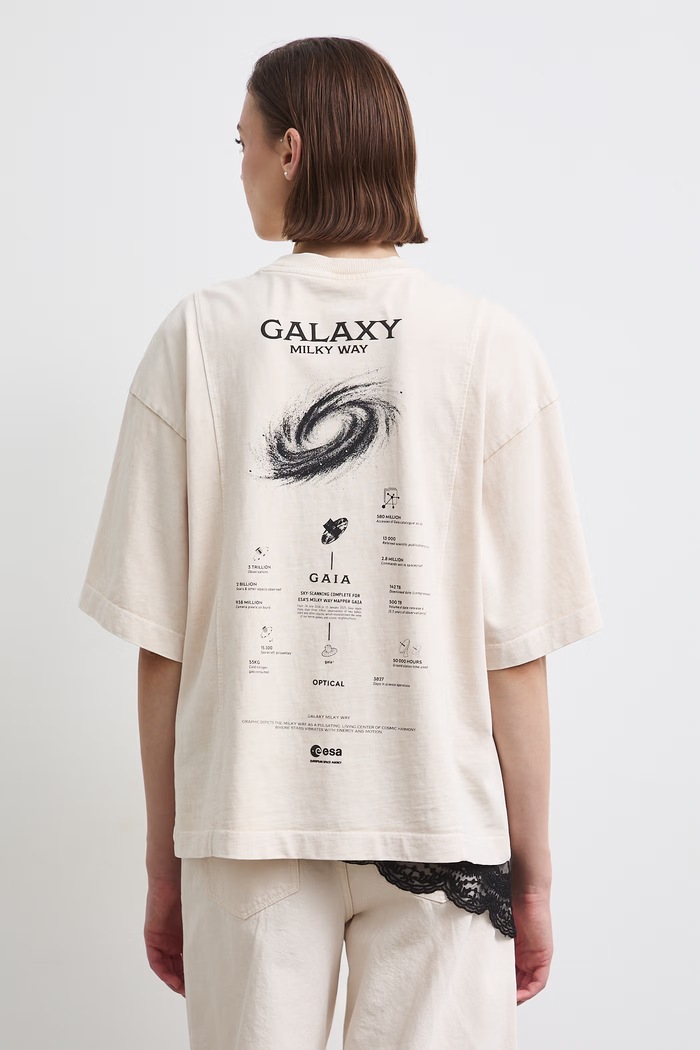T-shirt damski bawełniany heavyweight z kolekcji ESA x Medicine RW26-TSD451 beżowy
