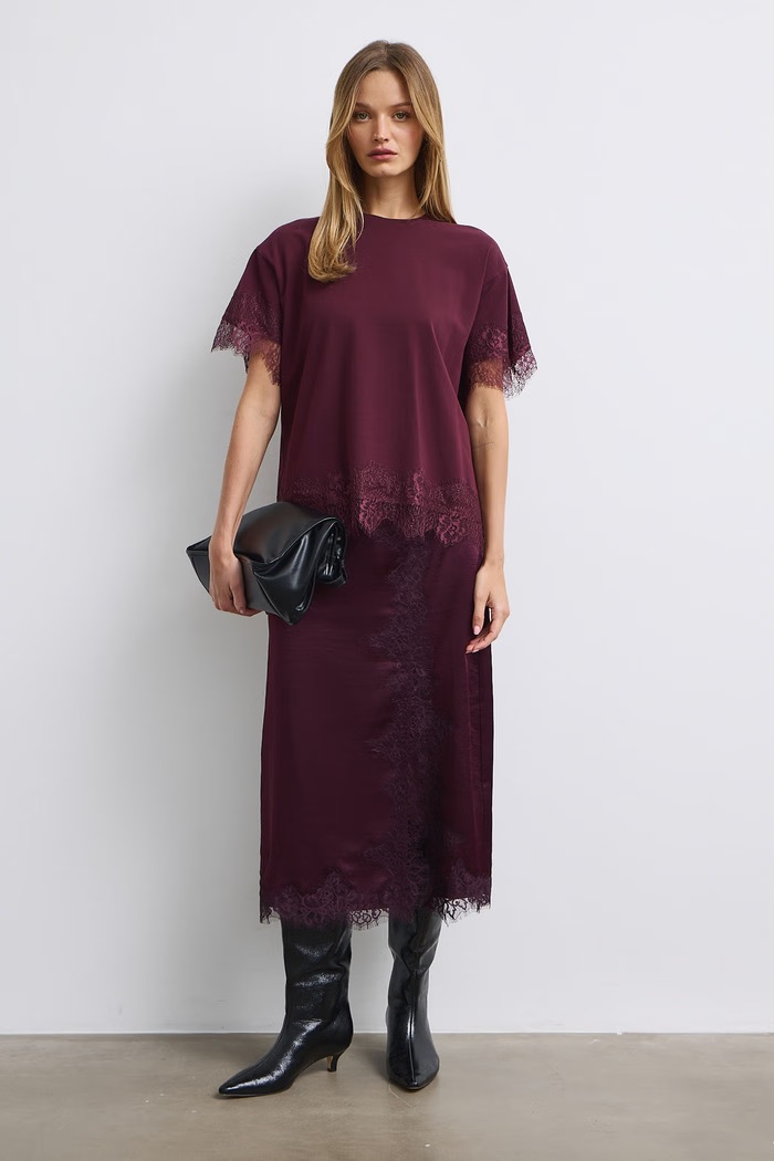 T-shirt damski bawełniany z elastanem z koronką bordowy RW26-TSD507
