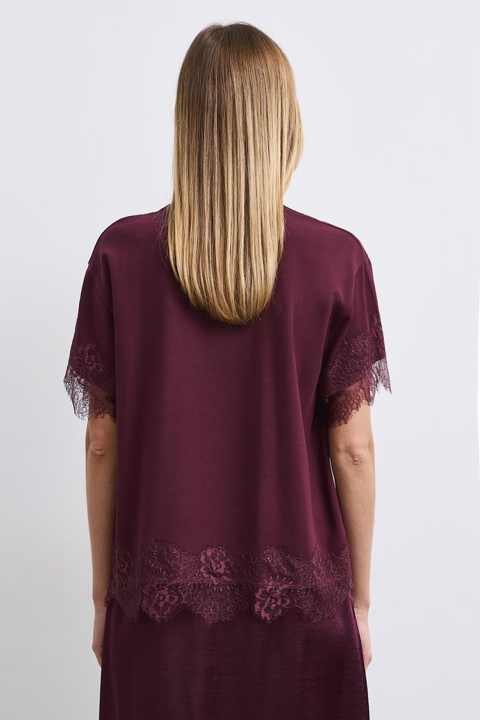 Odzież T-shirt damski bawełniany z elastanem z koronką RW26-TSD507 bordowy