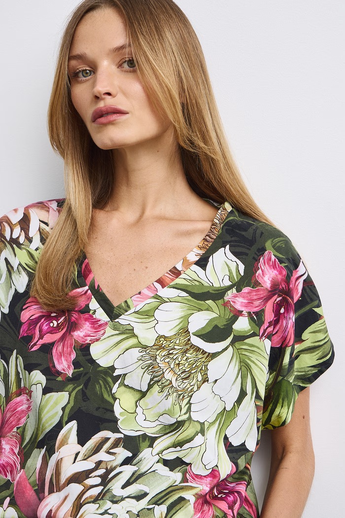 T-shirt damski bawełniany w kwiaty multicolor RW26-TSD509