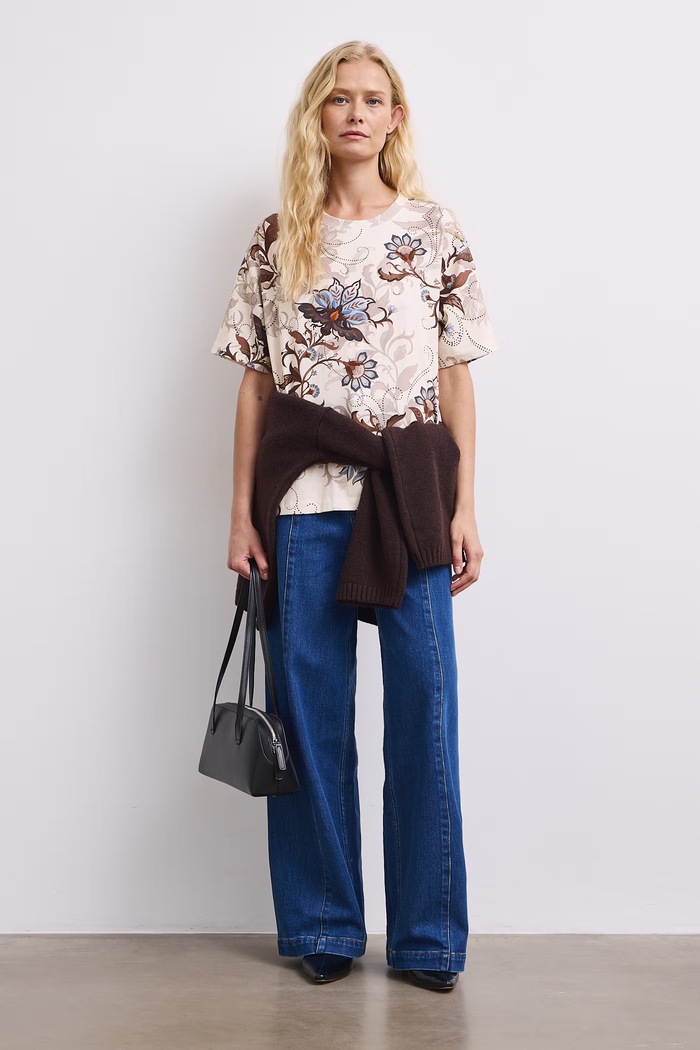 T-shirt damski w kwiaty beżowy RW26-TSD606