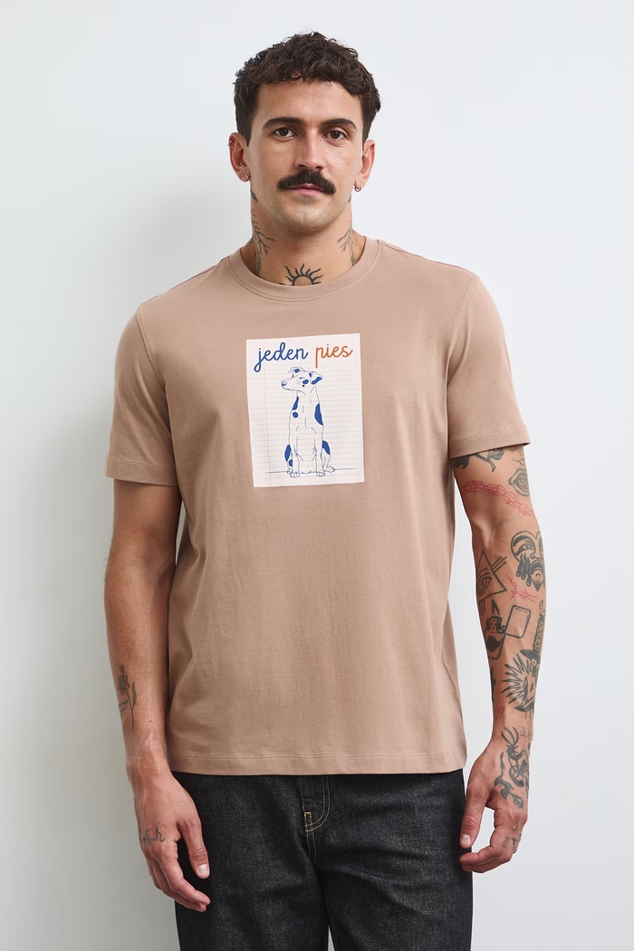 T-shirt męski bawełniany z kolekcji Adela Madej x Medicine RW26-TSM483 beżowy RW26