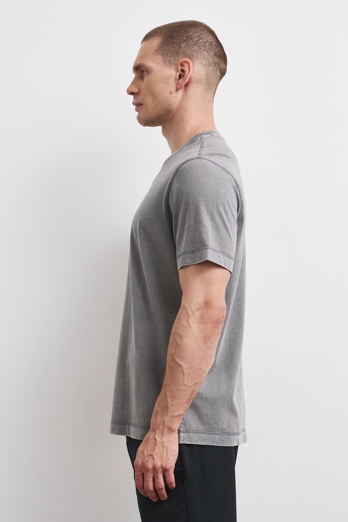Odzież T-shirt męski bawełniany z kolekcji Wiesław Wałkuski x Medicine RW26-TSM757 szary