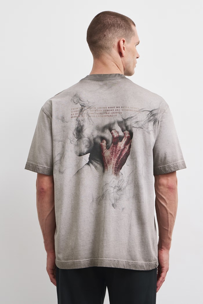 T-shirt męski bawełniany z kolekcji Wiesław Wałkuski x Medicine RW26-TSM758 szary RW26