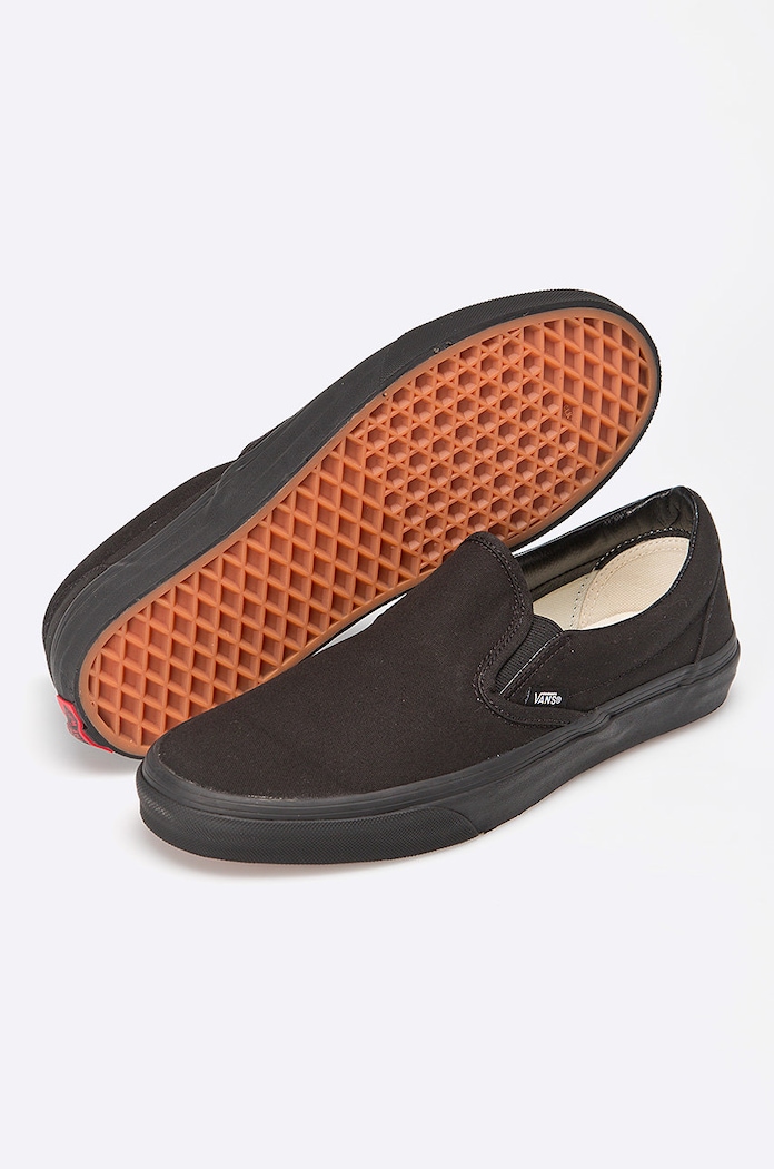 Vans - Ниски кецове Classic Slip on VN000EYEBKA черен