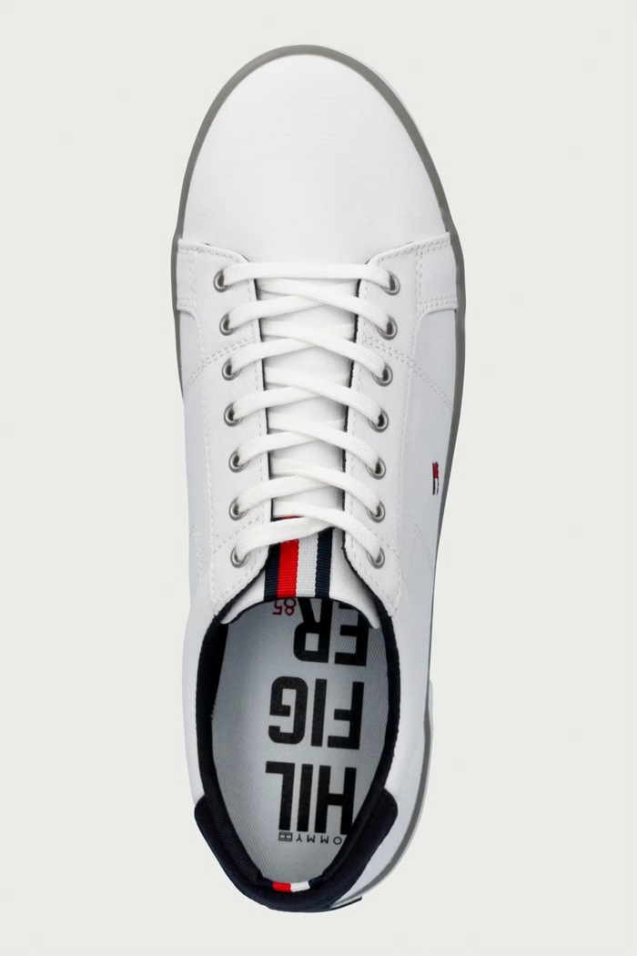 Ниски кецове мъжки Tommy Hilfiger FM0FM00596 бял