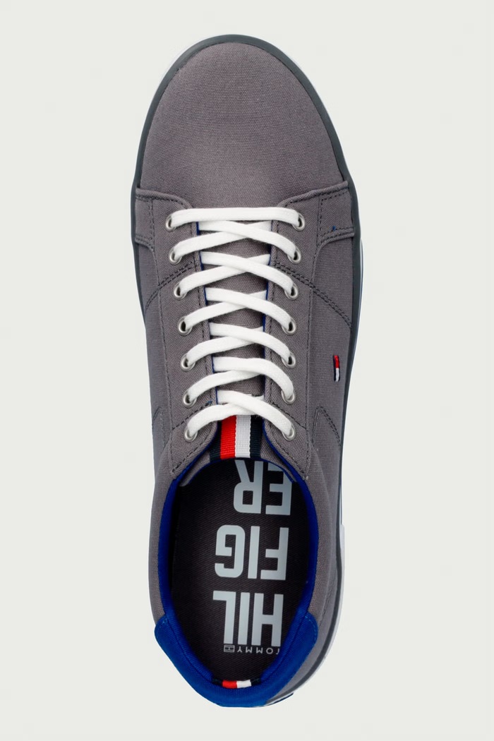 Ниски кецове мъжки Tommy Hilfiger FM0FM00596 сив