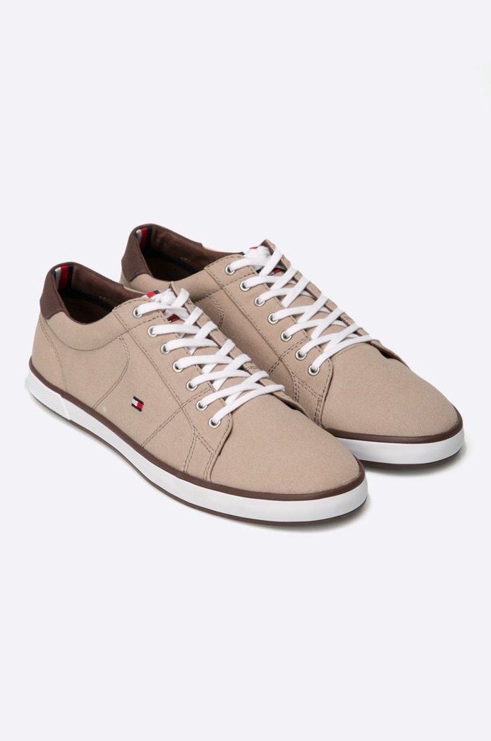 Tommy Hilfiger Πάνινα παπούτσια H2285ARLOW 1D FM0FM00596 γκρί AA00
