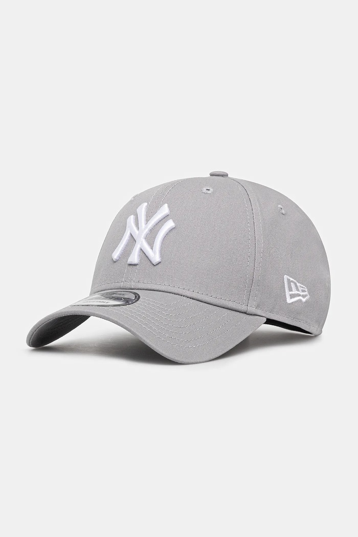 New Era - Čiapka League Yankees LEAGUE ESSENTIAL 9FORTY® sivá 10531940.940.LEAGUE.BA