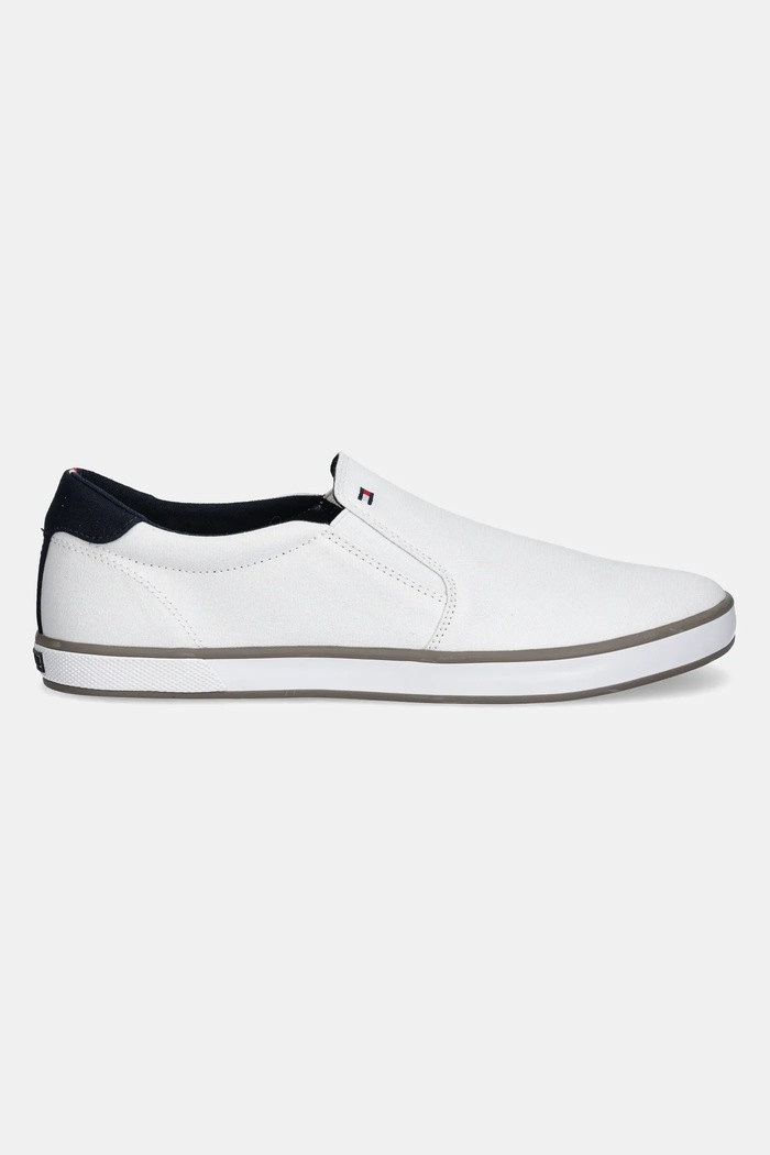 Tommy Hilfiger - Ниски кецове CONIC SLIP ON SNEAKER FM0FM00597.100 бял SS20