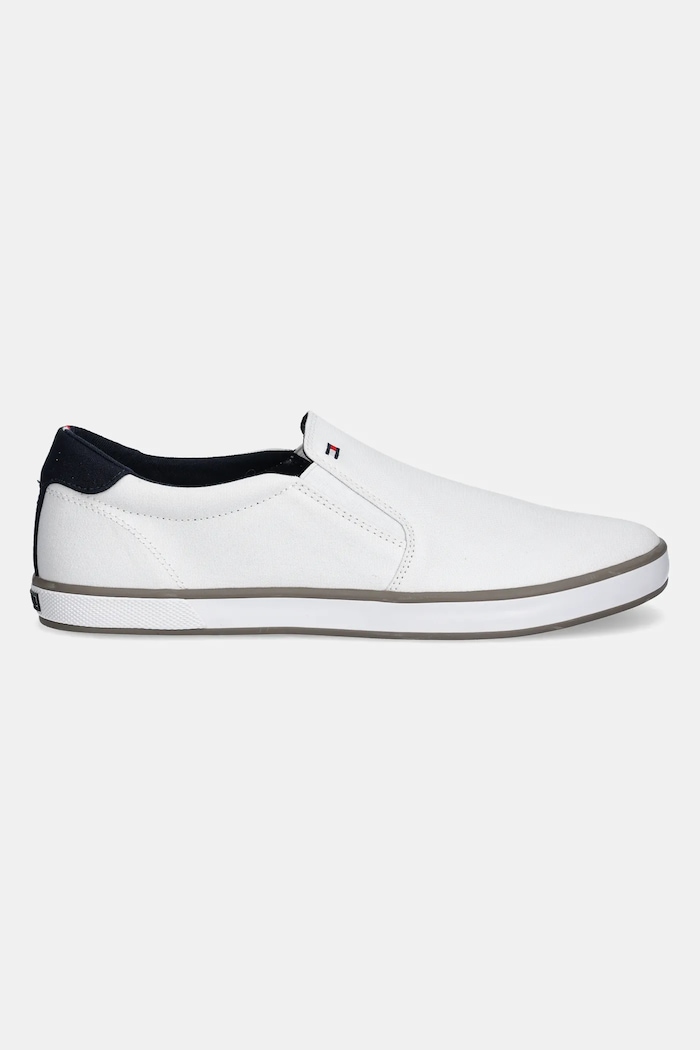 Tommy Hilfiger - Ниски кецове CONIC SLIP ON SNEAKER FM0FM00597.100 бял SS20