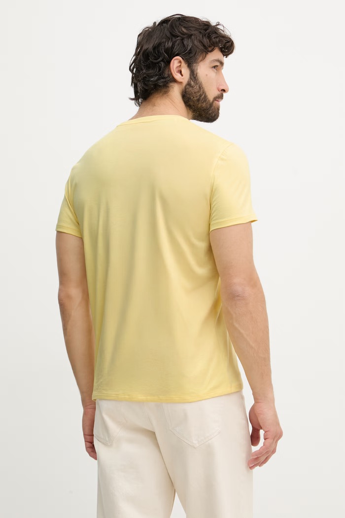 Ρούχα Lacoste t-shirt Ανδρικό βαμβακερό TH6709 κίτρινο
