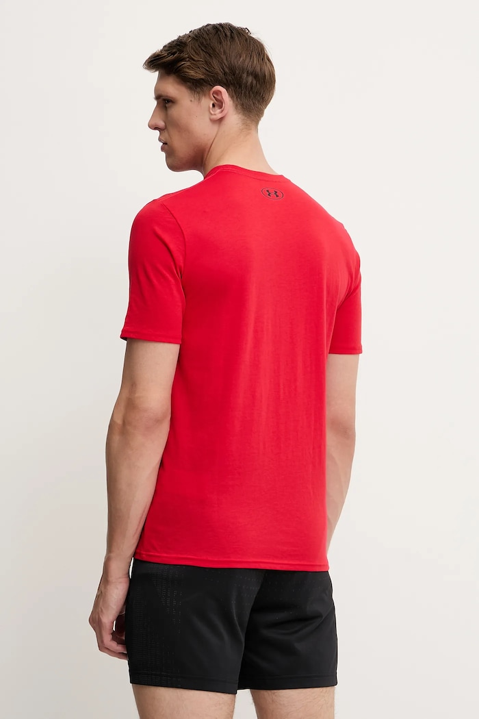 Дрехи Тениска Under Armour SPORTSTYLE LEFT CHEST 1326799. червен
