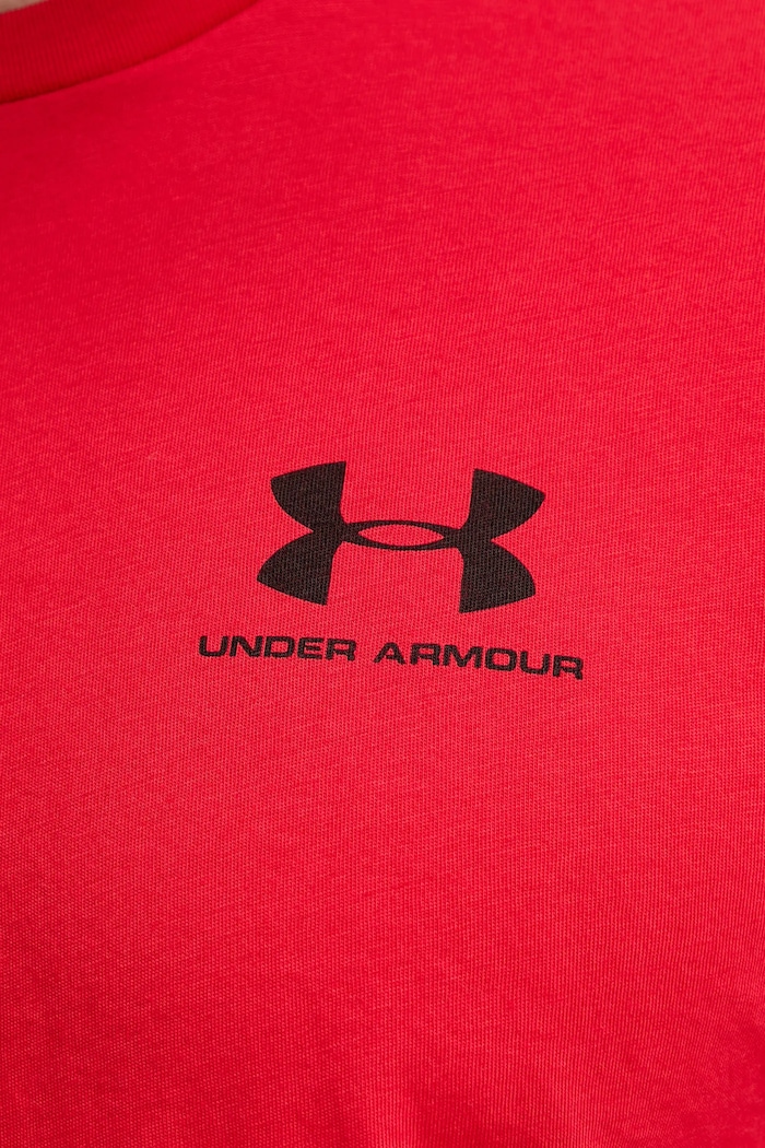 Тениска Under Armour SPORTSTYLE LEFT CHEST 1326799. червен