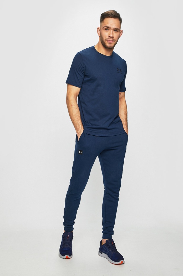 Тениска Under Armour SPORTSTYLE LEFT CHEST 1326799. тъмносин SS26