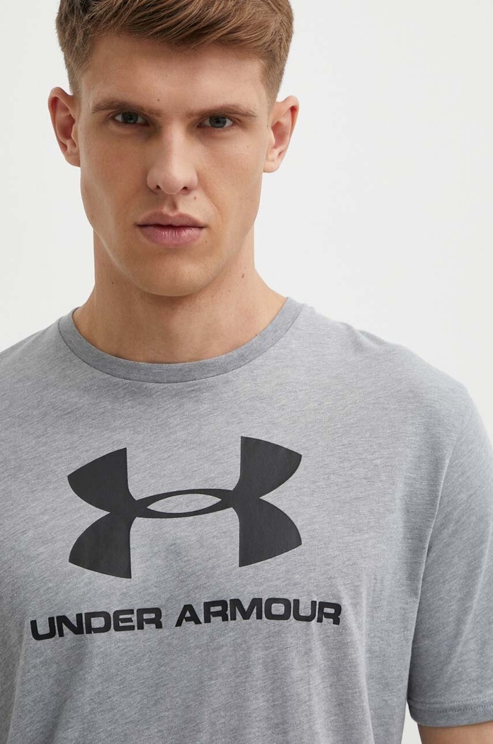 Tričko Under Armour 1329590 sivá 1329590