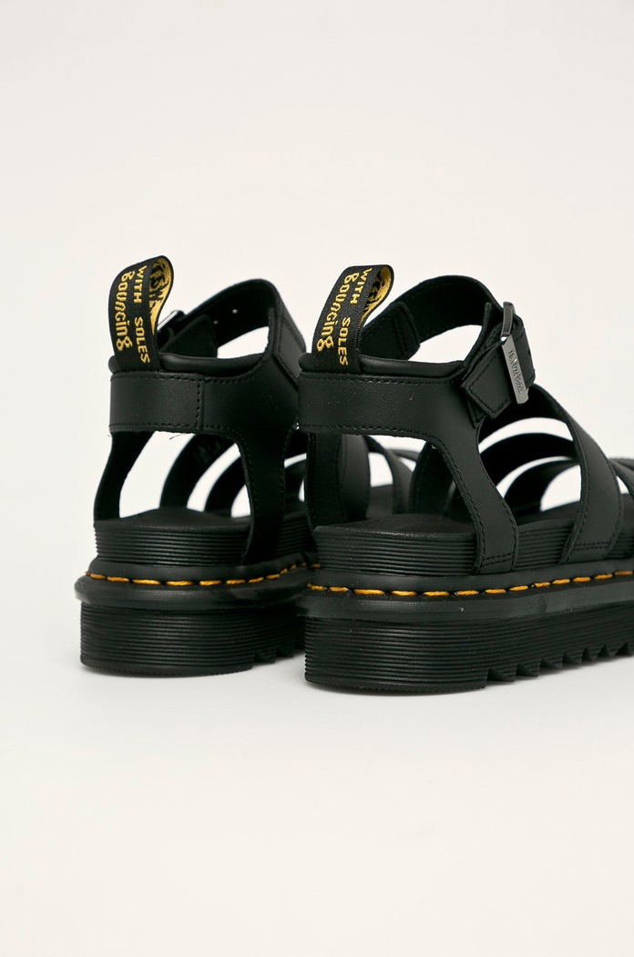 Boty Kožené sandály Dr. Martens Blaire DM24235001 černá
