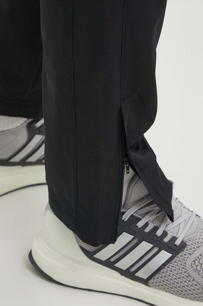 Under Armour - Nohavice 1352031 čierna 1352031