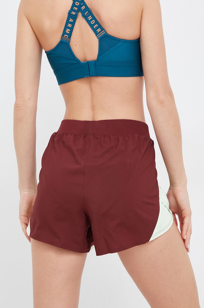 Oblečení Běžecké šortky Under Armour 1350196 burgundské