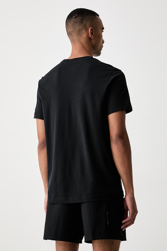 Ρούχα Nike T-shirt γυμναστικής Ανδρικό AR6029 μαύρο