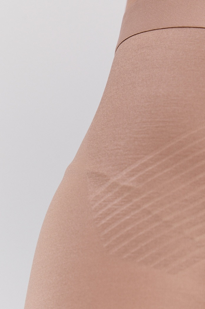 Oblečení Modelující šortky Spanx 10234R béžová