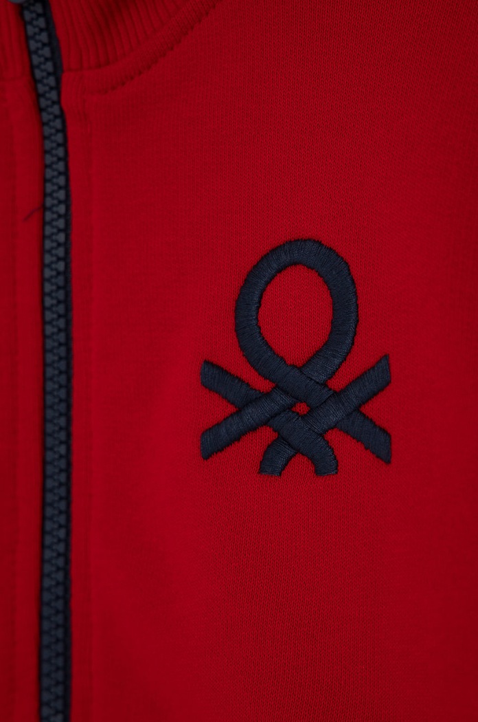 CHLAPEC Dětská bavlněná mikina United Colors of Benetton 3J68C5196.110.170 červená