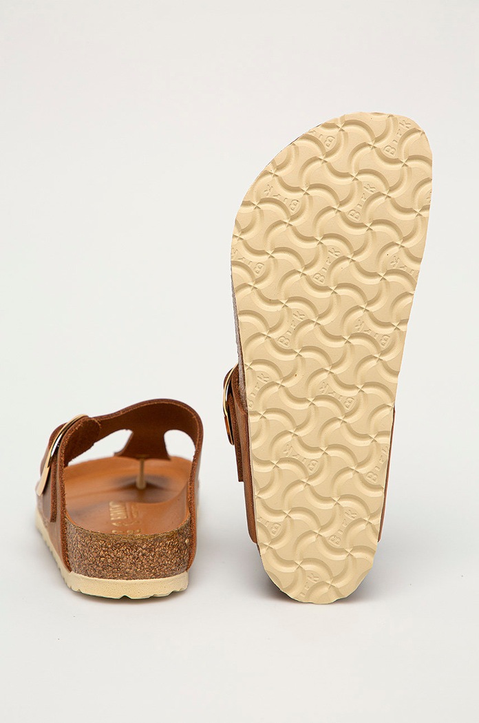 Παπούτσια Δερμάτινες σαγιονάρες Birkenstock Gizeh Big Buckle 1018745 καφέ