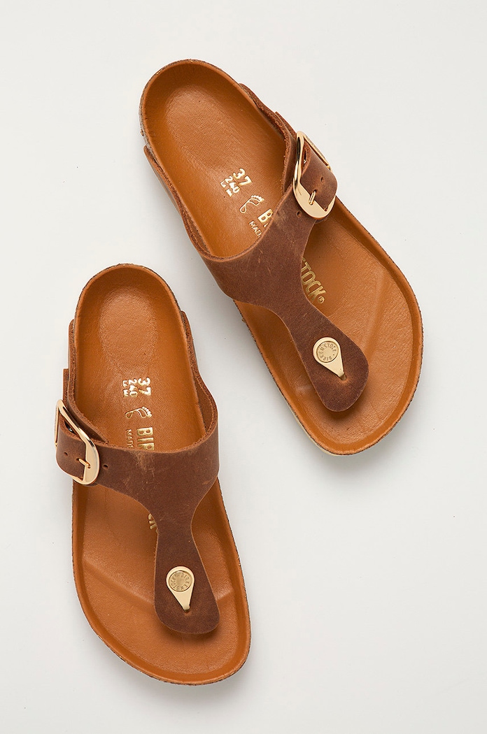 Δερμάτινες σαγιονάρες Birkenstock Gizeh Big Buckle καφέ 1018745