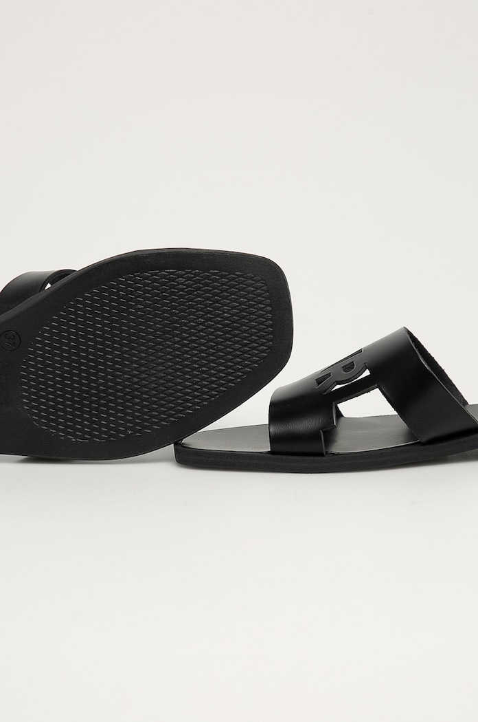 Cipők Karl Lagerfeld - Bőr papucs KL80405.00X fekete